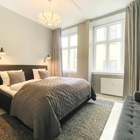 Beautiful One-bedroom In Cph