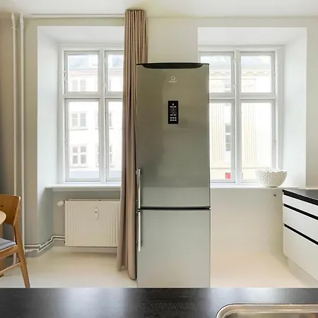 Apartment Beautiful One-bedroom In Cph *