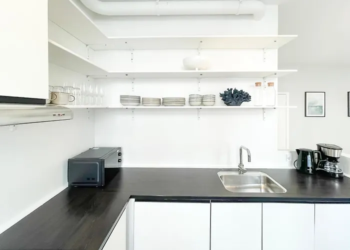 Beautiful One-bedroom In Cph *