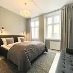 Beautiful One-bedroom In Cph Kopenhag